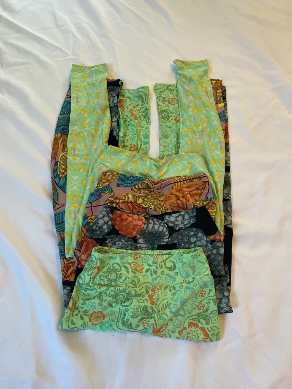 LuLaRoe Kids Leggings 4-set,‎ Various Prints, Two NWOT, Two are NWT, Size Tween